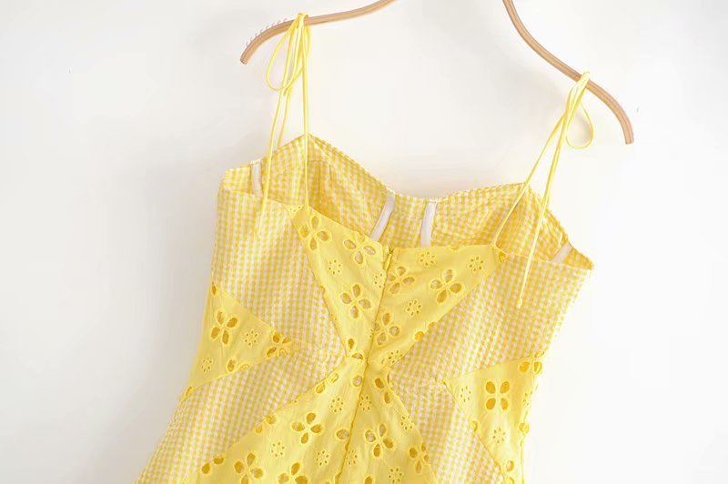 Voguable  Women Yellow Lace Trim Spaghetti Strap Bodycon Mini Dress Romantic Lady Backless Sleeveless Party Club Sexy Dress