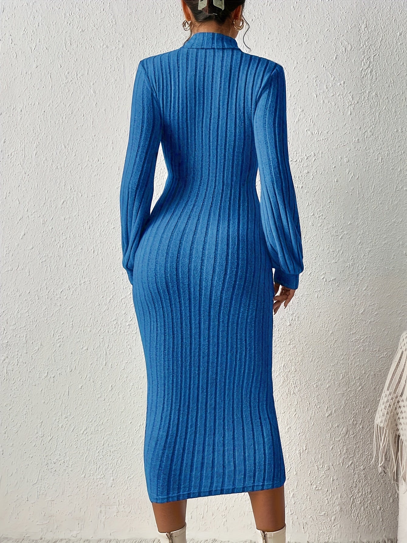 Elegant Long-Sleeve Turtleneck Bodycon Dress - Comfortable, Durable Knit for Chic Winter Style, Easy Maintenance