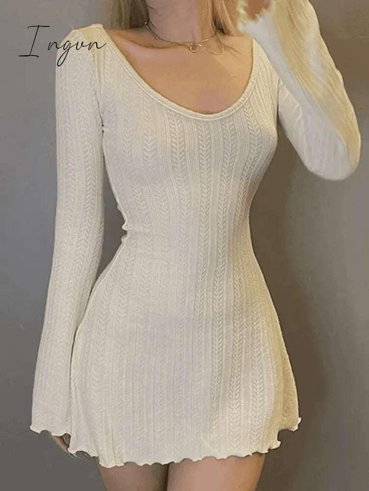 Ingvn - Backless Knitted Long Sleeve Mini Dress