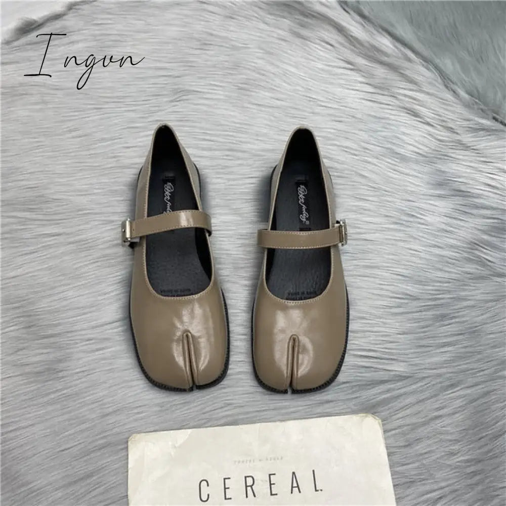Ingvn - Spring Women Sandals New Split Toe Mary Jane Flats Ladies Pumps Female Retro Vintage Girl Daily Novelty Solid Ninja Shoes