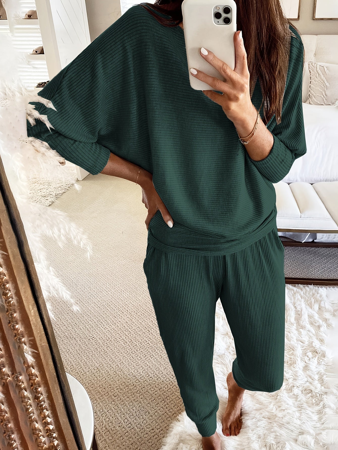 Cozy Womens Ribbed Lounge Set - Soft High-Elasticity Polyester, Crew Neck, Batwing Sleeve, Relaxed Fit, Pockets, Machine Washable, Perfect for Fall and Winter Season