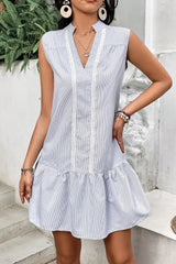 Ingvn - Notched Neck Ruffle Hem Sleeveless Dress