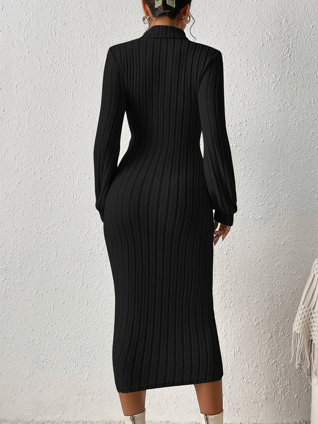 Elegant Long-Sleeve Turtleneck Bodycon Dress - Comfortable, Durable Knit for Chic Winter Style, Easy Maintenance