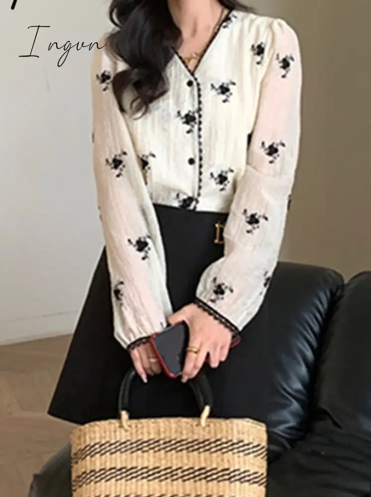 Ingvn - Printed Shirt for Women Spring 2023 New Long Sleeve V Neck Vintage Elegant Blouse Fashion Casual Button Up Y2k Top