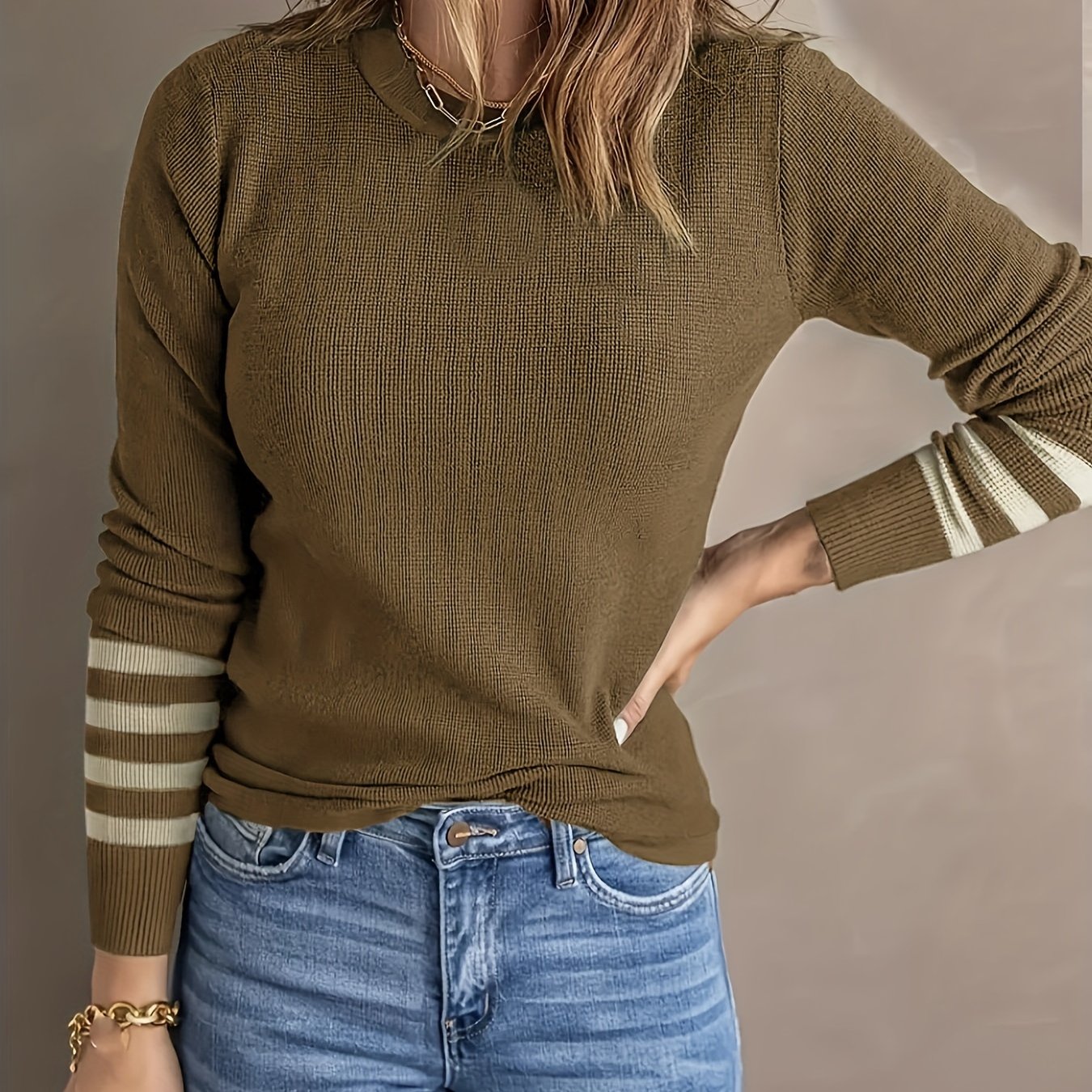 Stylish Color Block Crew Neck Sweater - Soft, Cozy, and Elegant Long Sleeve Winter Knitwear for Women - Perfect for Fall and Winter Fashion, Casual Daily Wear, and Outdoor Activities