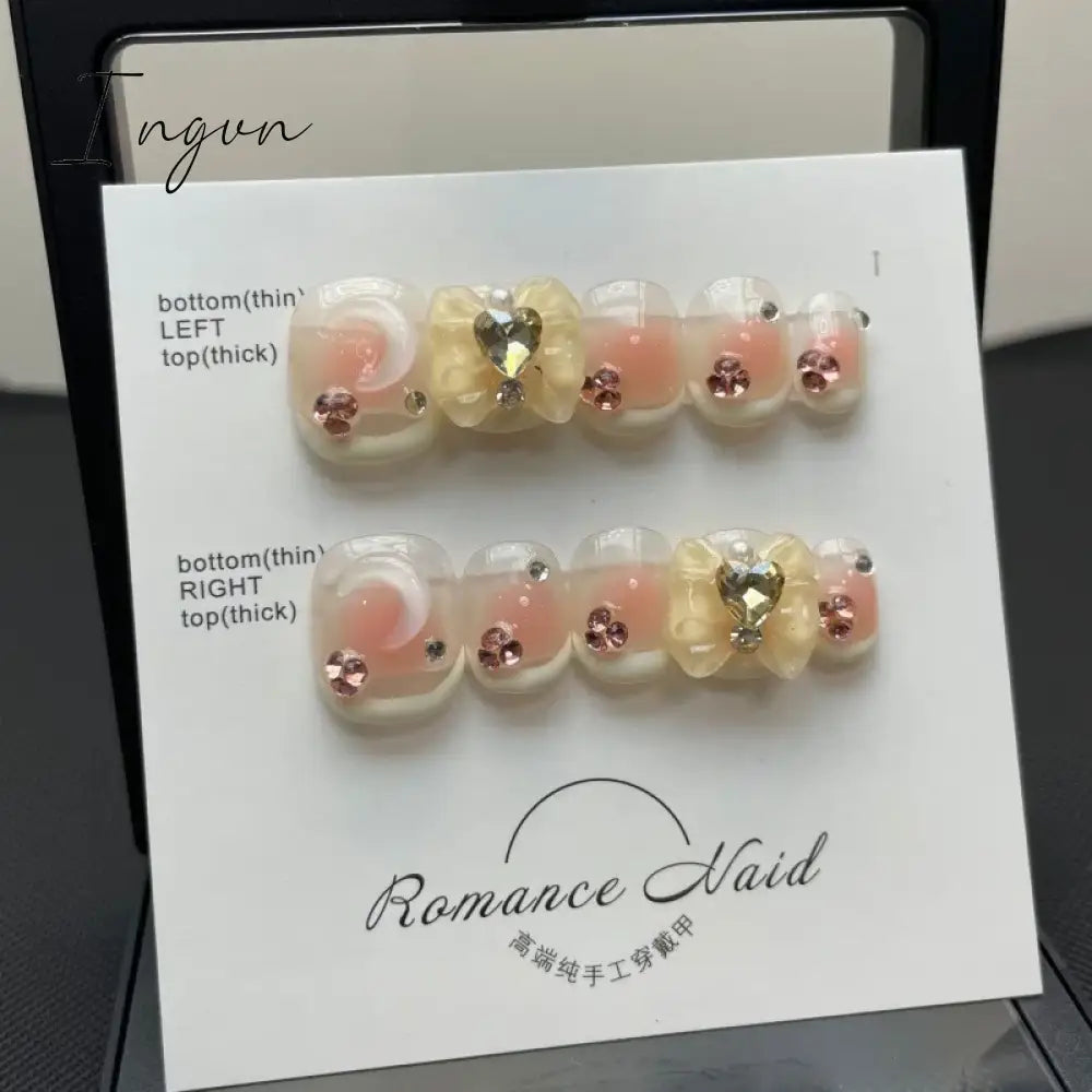 Bow Ice Translucent Sense Handmade Wearable Fake Nail Gradient AB Asymmetric Almond False Nails Trim Nail Shape Nail Decoration