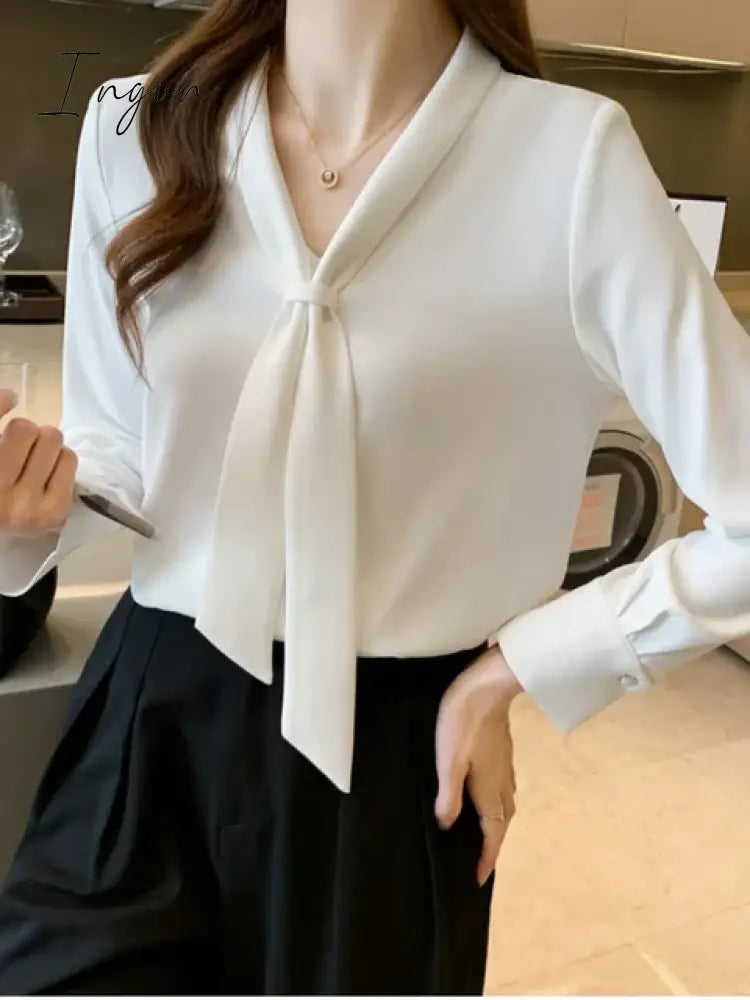 Spring Fashion New Elegant Bow Women Shirt Vintage White Lady Long Sleeves Blouses Female Casual Streetwear Tops Clothes