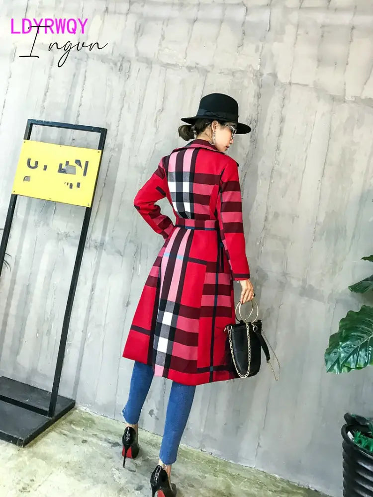 Ingvn - Thickened autumn and winter new women's lapels in the long simple color matching retro plaid coat temperament windbreaker
