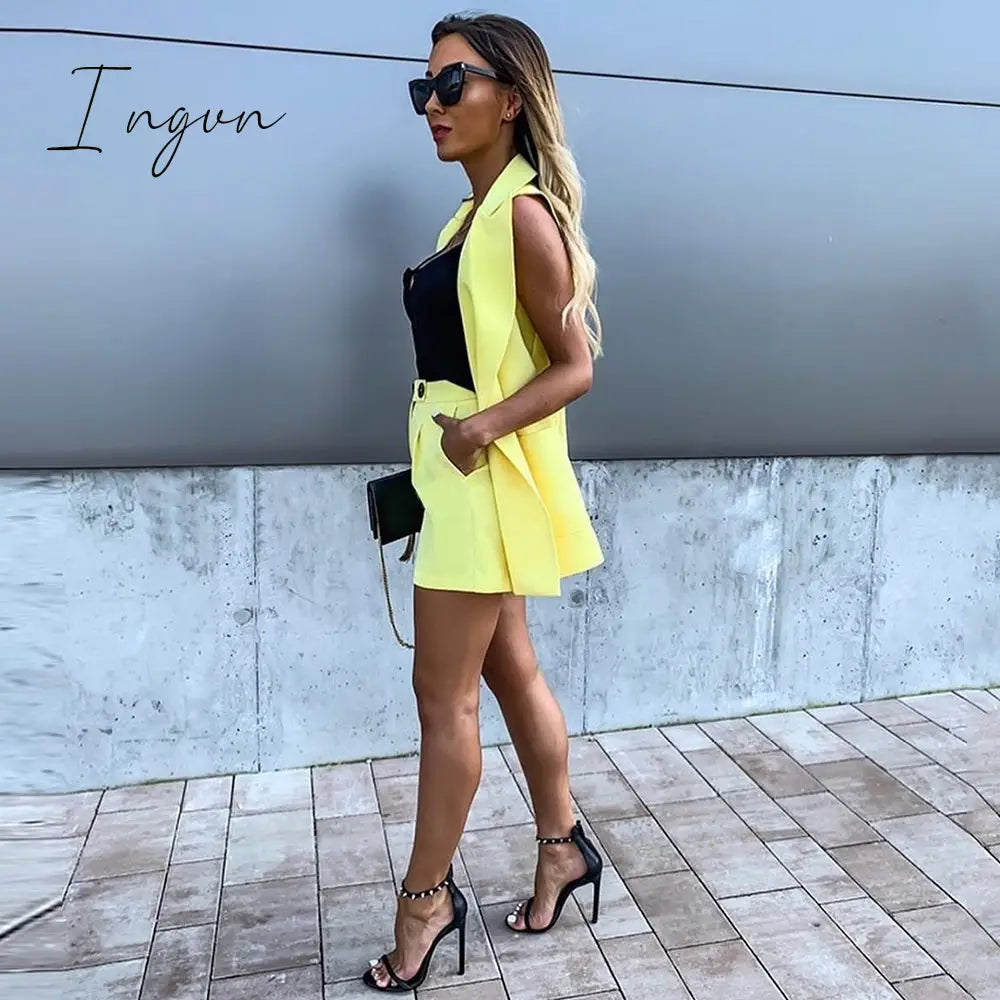 Ingvn - Women Sleeveless plaid button up elastic waist Blazer Top and pocket short Set Elegant Office Ladies Suits Women Workwear