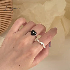 Kpop Vintage Trend Black Heart Open Adjustable Rings Pearl Beaded Ring for Women Aesthetic Jewelry Wedding Gifts Accessories