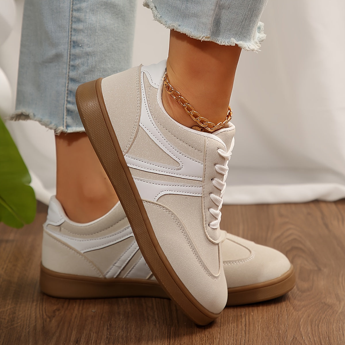 Women's Retro-Inspired Thick Sole Sneakers - Lightweight, Comfortable Lace-Up Running & Casual Shoes with Soft TPR Sole