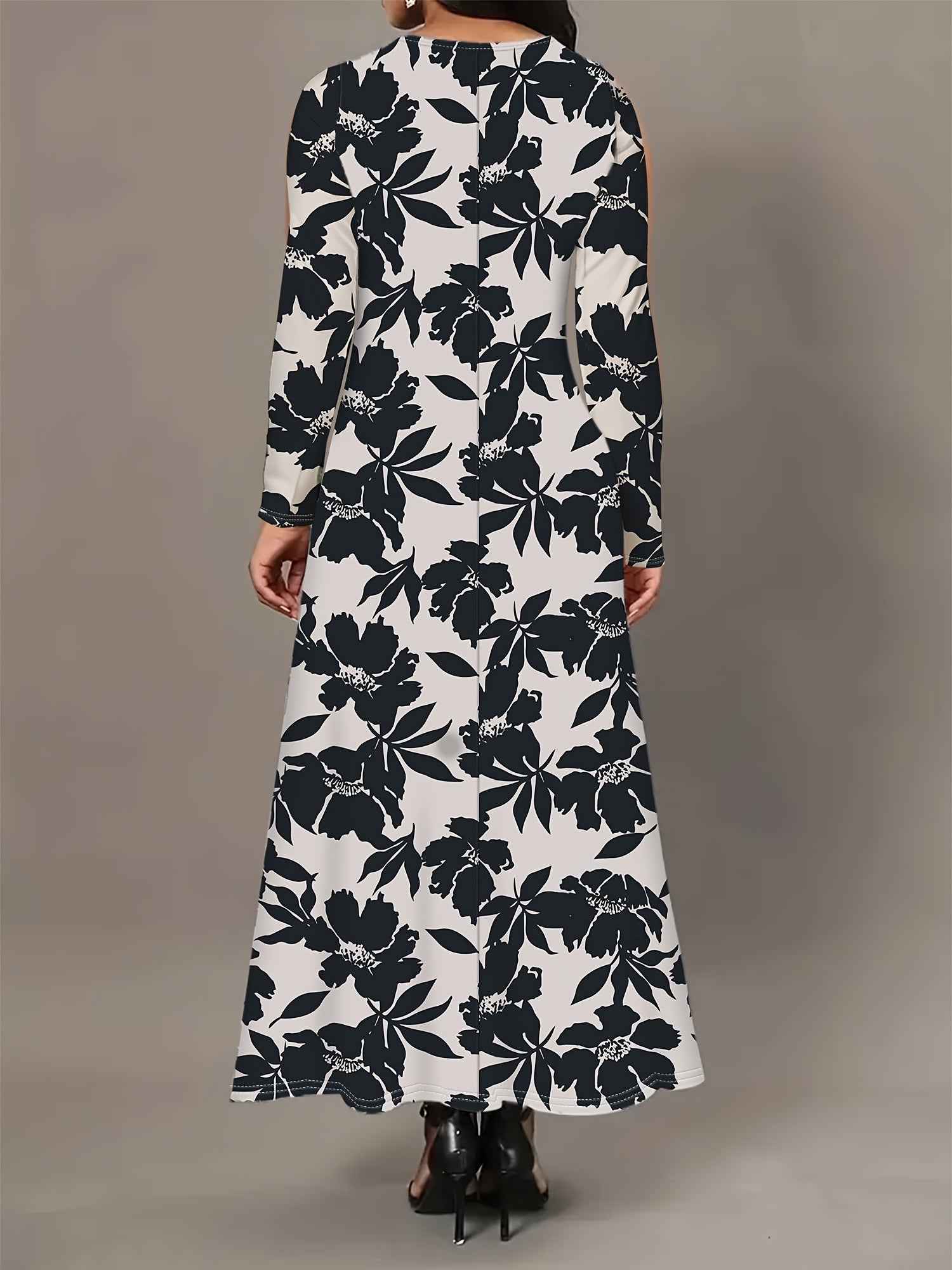 Stylish Women's Long Sleeve Maxi Dress with Pockets - Elegant Leopard Print, Crew Neck, Stretchy Polyester Blend for Fall/Winter
