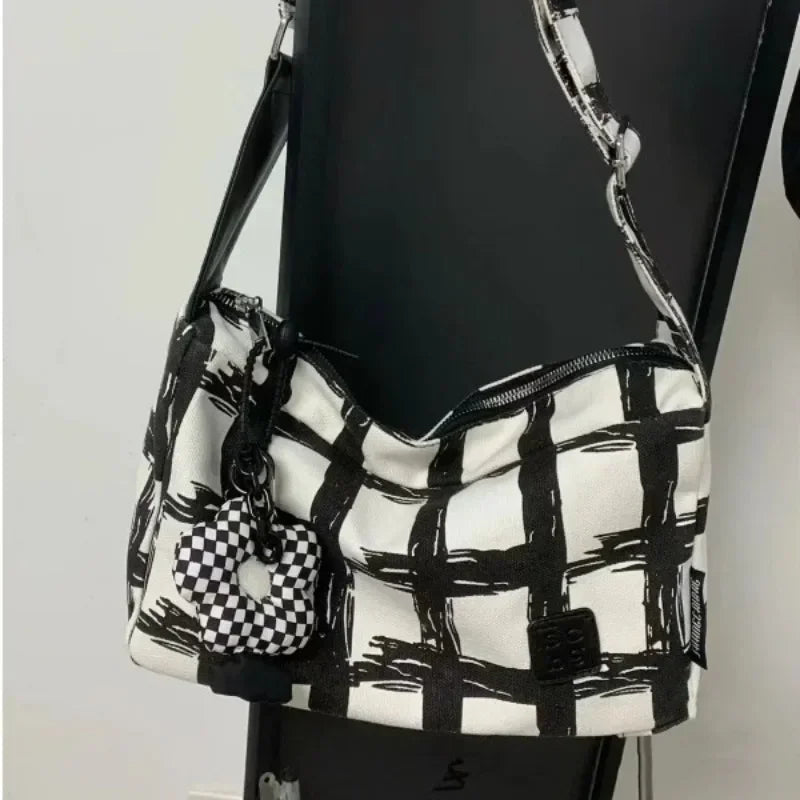 Ingvn  Canvas Fashion Womens Shoulder Bag Plaid Graffiti Large Capacity Casual Crossbody Bag College Style Fashion Female Handbag