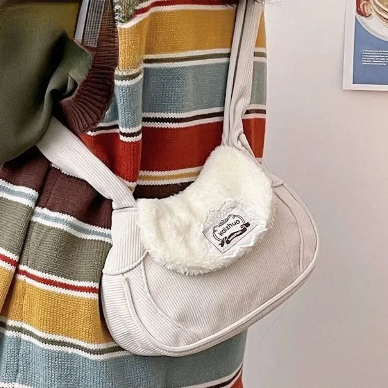 Ingvn  Vintage Shoulder Bag for Women Pleated Cute Casual Plush Fashion Handbag Autumn and Winter Designer Female Aesthetic Bag
