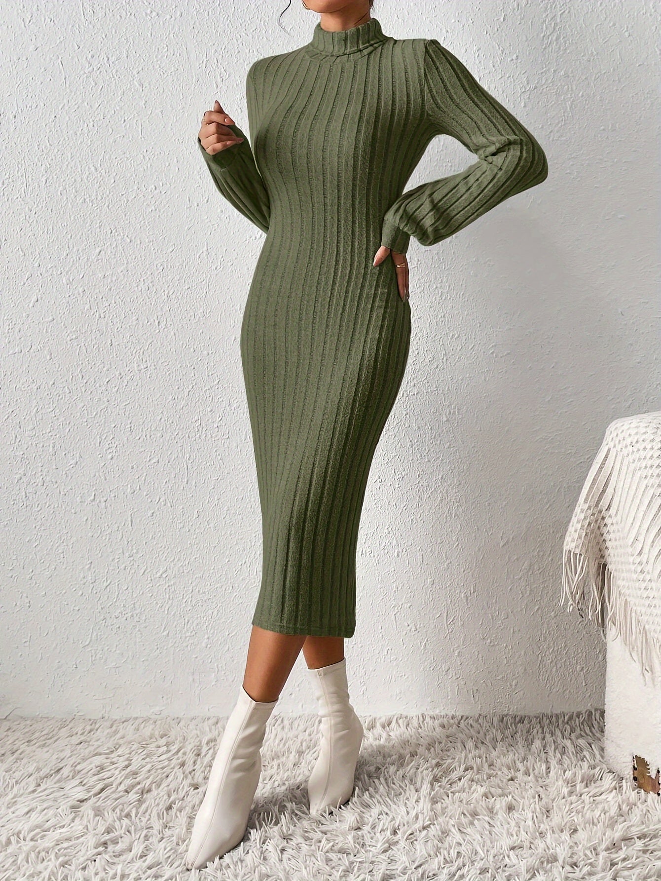 Elegant Long-Sleeve Turtleneck Bodycon Dress - Comfortable, Durable Knit for Chic Winter Style, Easy Maintenance