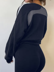 Womens Soft & Cozy Color Block Sweatshirt - Oversized Crew Neck, Long Sleeve, Casual Style - Premium Quality, Year-Round Wardrobe Staple