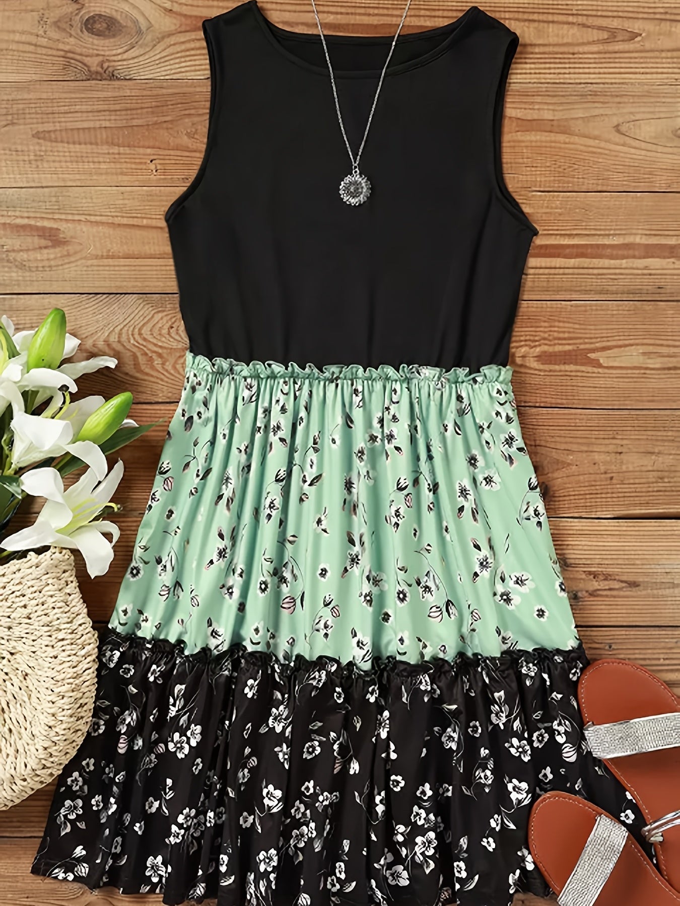 Boho Chic Floral Print Tank Dress - Color Block Crew Neck - Flowy Sleeveless for Summer - Fashionable Womens Clothing