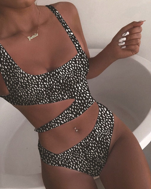 New Sexy Black One Piece Swimsuit Women Cut Out Swimwear Push Up Monokini Bathing Suits Beach Wear Swimming Suit For Women