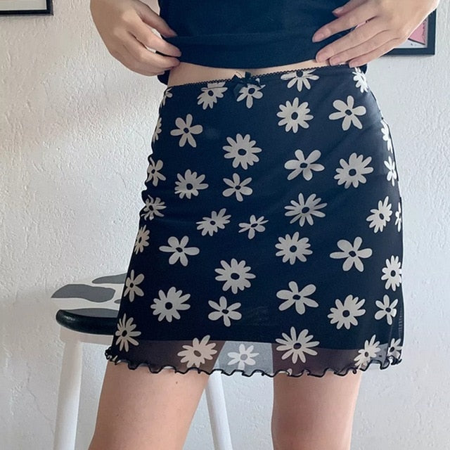Women's Mini Skirt Korean Style Kawaii Ruffle Hem High Waist Short Straight Skirt Sexy Harajuku Y2K Aesthetic Vintage Streetwear