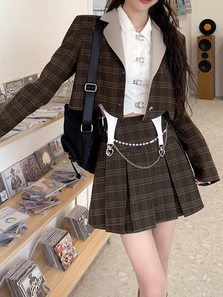New Korean Temperament Short Suit Jacket + White Shirt + High Waist Pleated Skirt Three-piece Women's Clothing Campus Wear