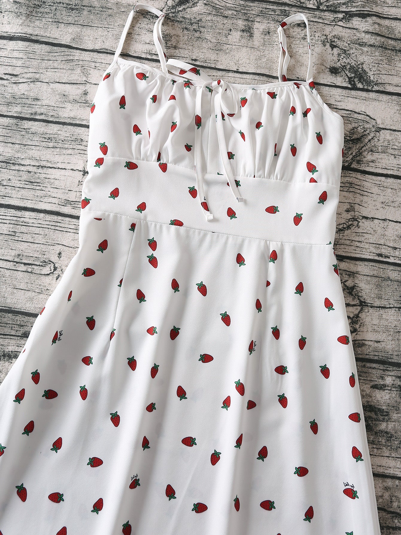 Voguable  Strawberry Print White Chiffon Long Dress Women Spaghetti Strap Vintage Boho Summer Beach Maxi Dress Sleeveless Sundress
