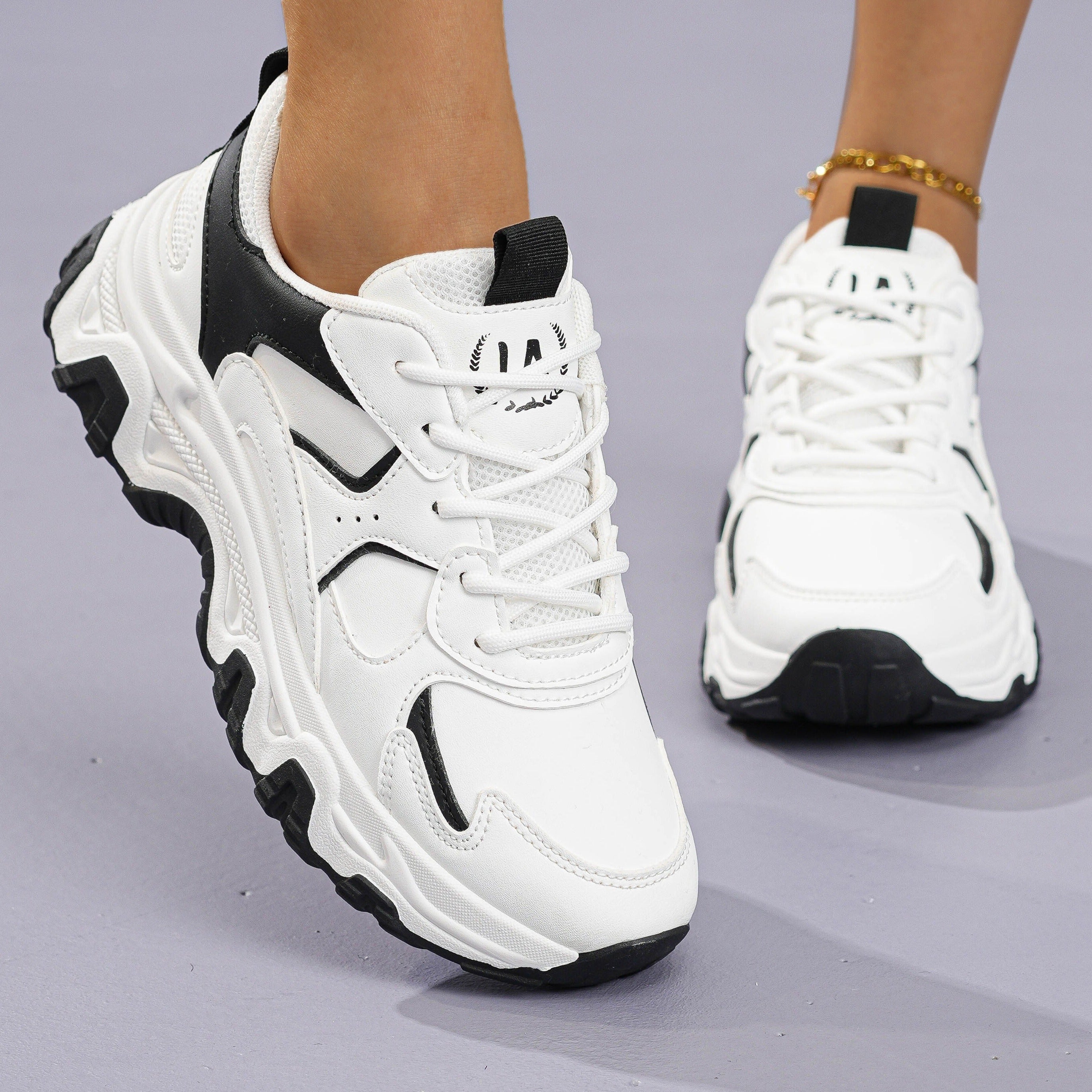 Plus Size Women's Comfortable Low Top Platform Sneakers, Casual Lace Up Outdoor Shoes