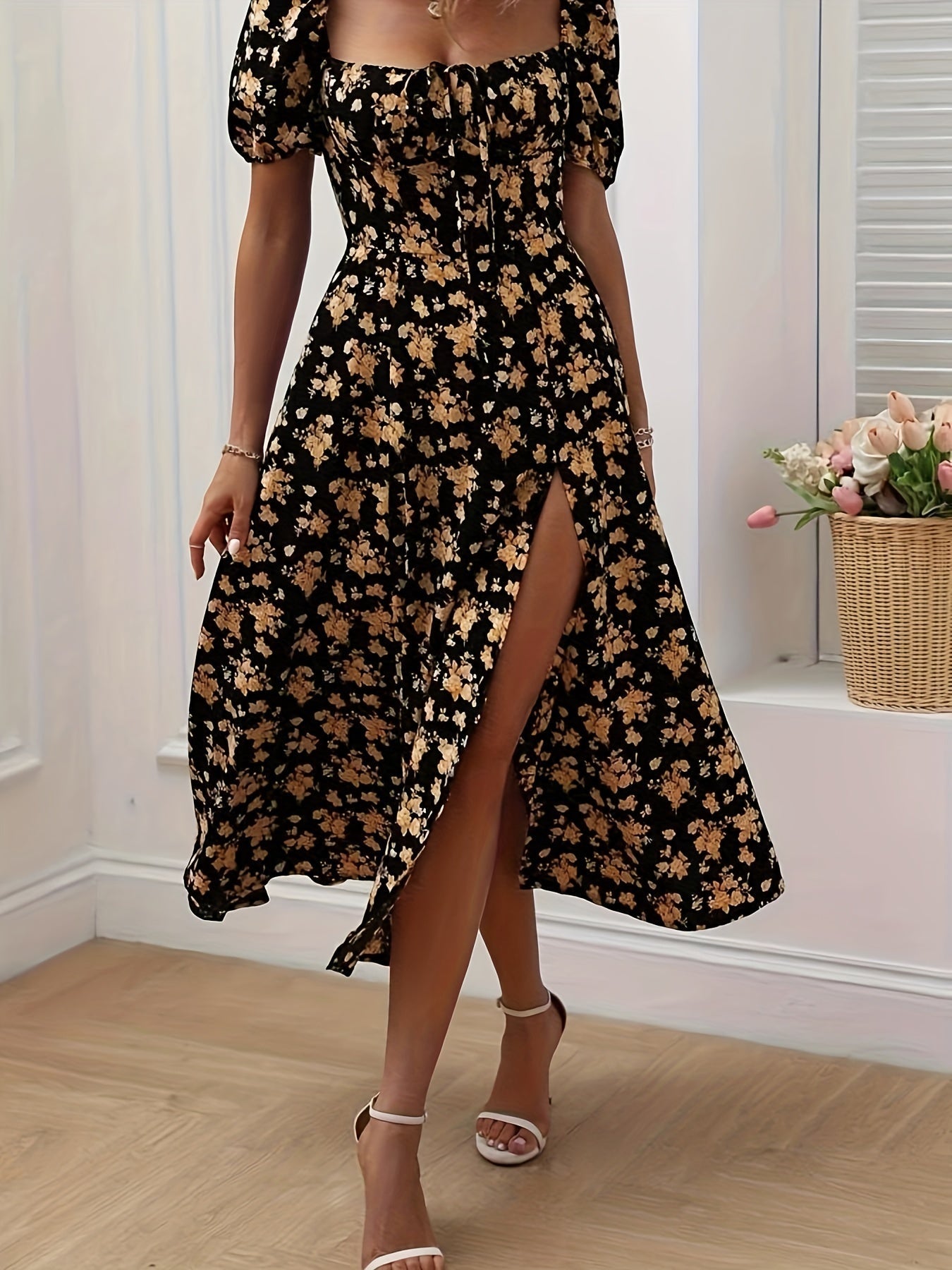 Elegant Floral Puff Sleeve Dress - Lightweight, Split Hem A-line for Spring & Summer Occasions