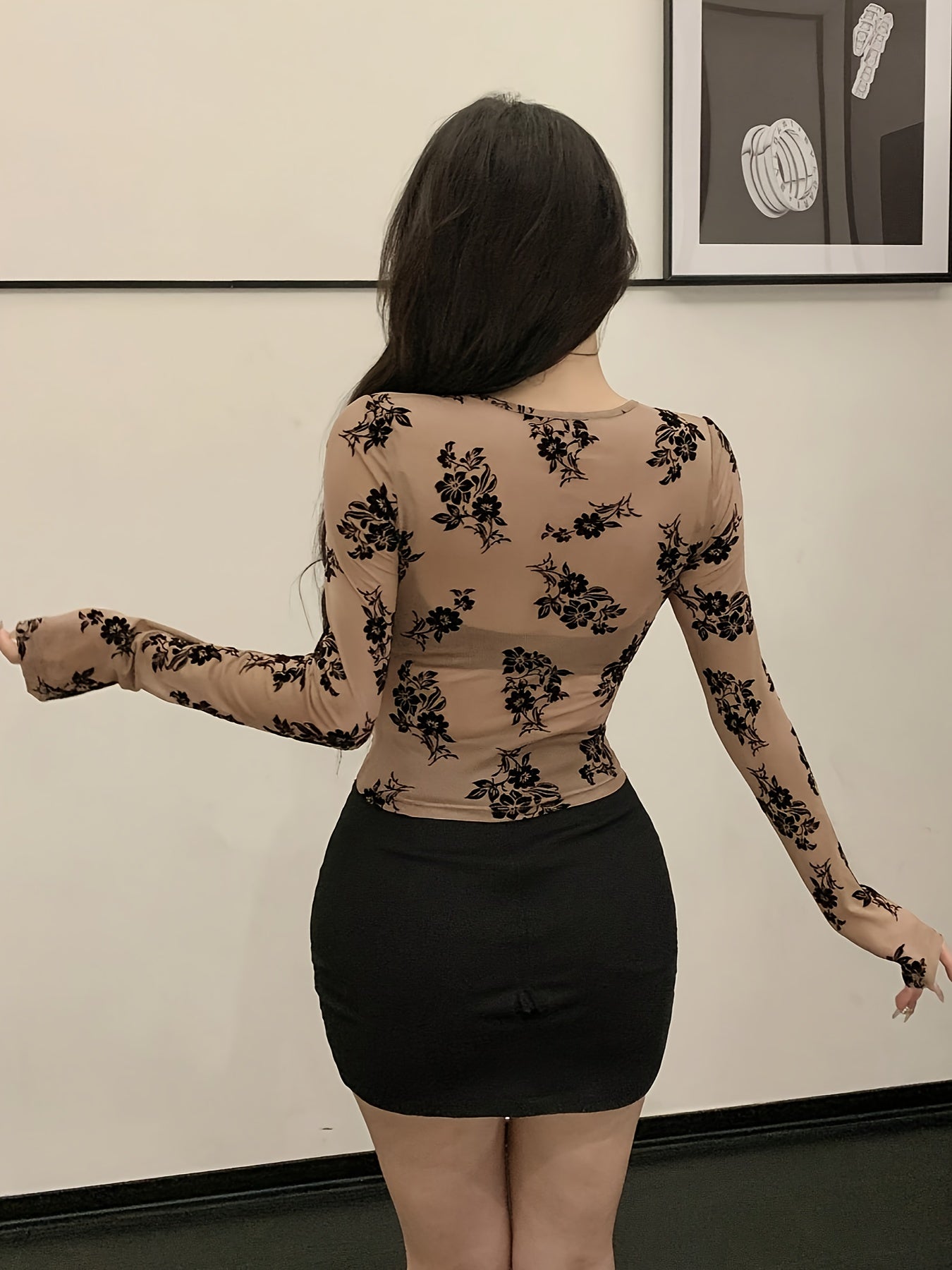 Women'S Y2K Style Floral Knit Top, Sexy Crew Neck Long Sleeve Blouse with Heart Detail and Hollow-Out Design, Polyester 100%, Regular Length for Spring/Summer/Fall