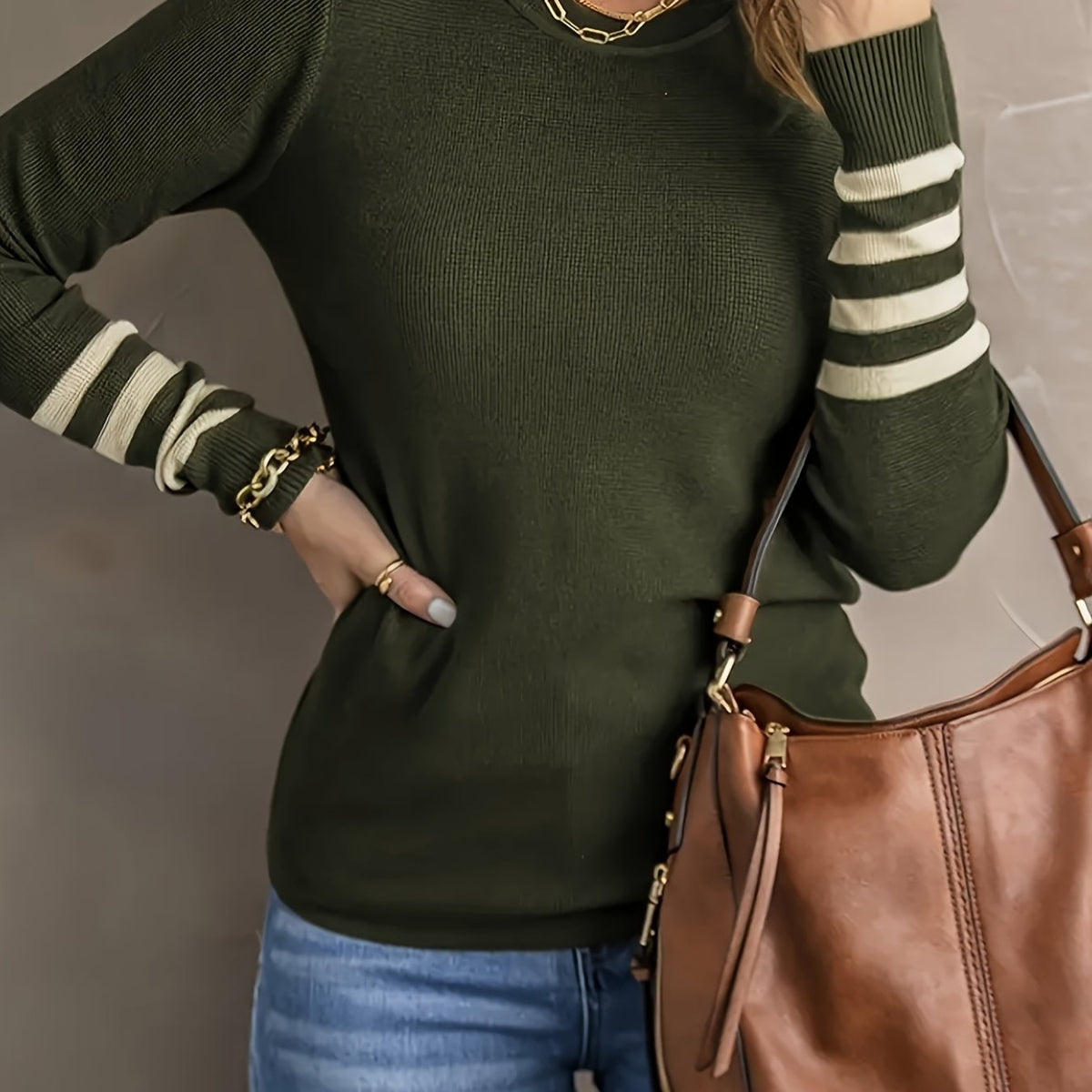 Stylish Color Block Crew Neck Sweater - Soft, Cozy, and Elegant Long Sleeve Winter Knitwear for Women - Perfect for Fall and Winter Fashion, Casual Daily Wear, and Outdoor Activities