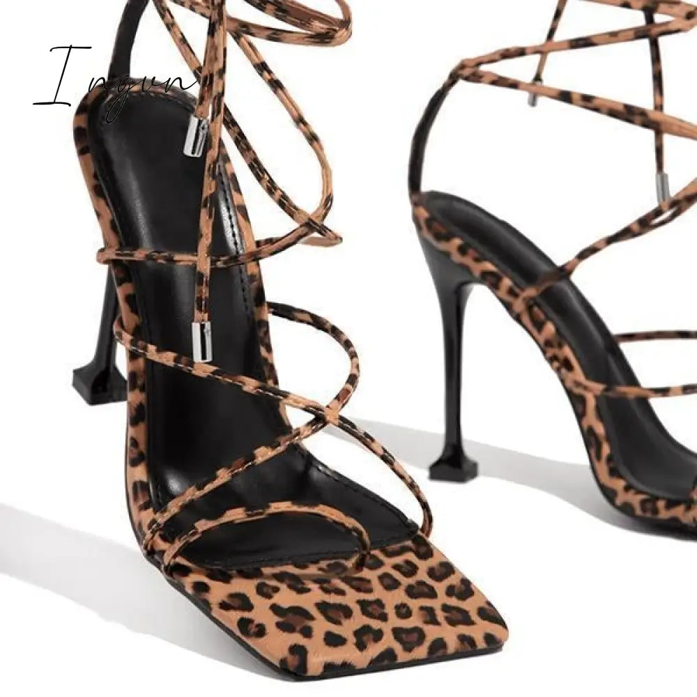 Ingvn - Around-The-Ankle Lace-Up Closure Open Squared Toe Heels