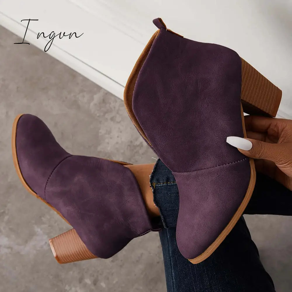 Ingvn - Retro Western V Cut Ankle Boots