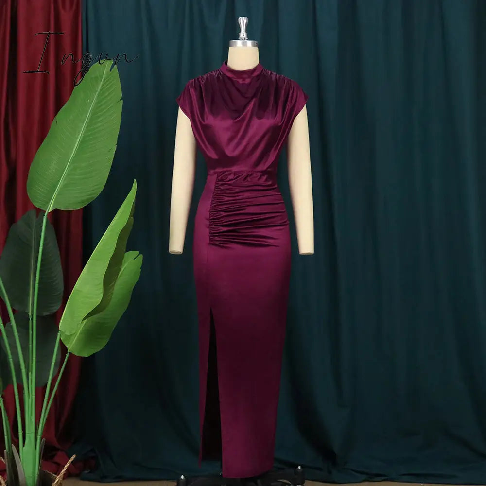 Ingvn - Women Dress Pleated Long Wine Red Elegant Slit High Collar Slim Fit Sleeveless Maxi Robes