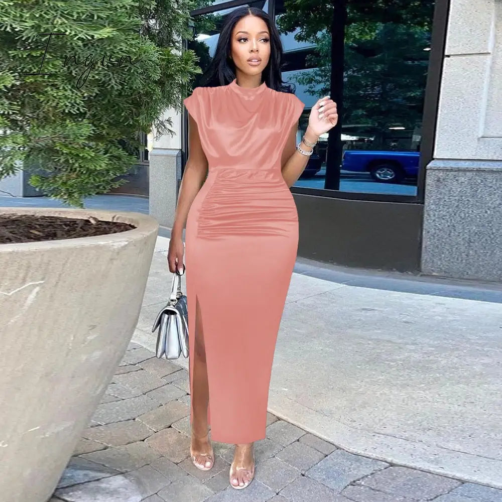 Ingvn - Women Dress Pleated Long Wine Red Elegant Slit High Collar Slim Fit Sleeveless Maxi Robes